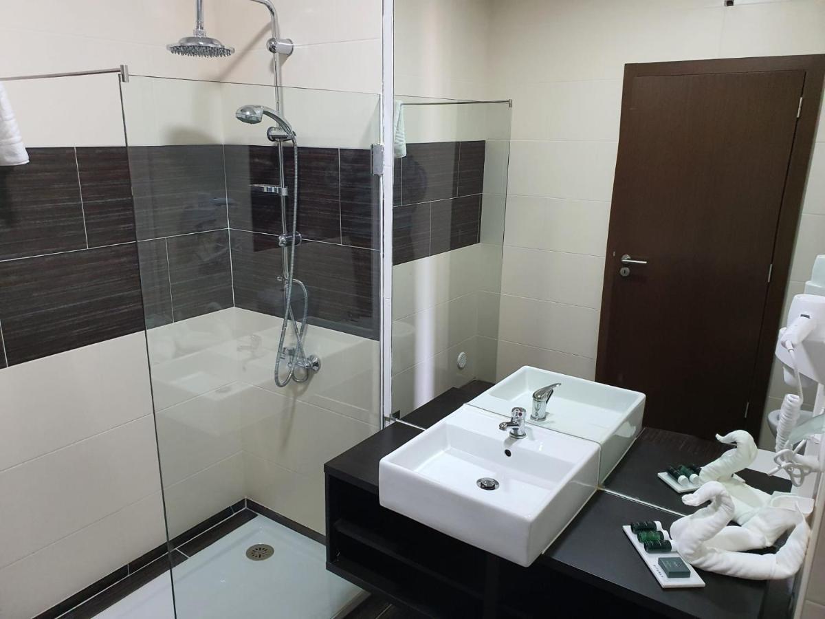 Hotel Vila Raia 이다나아노바 외부 사진